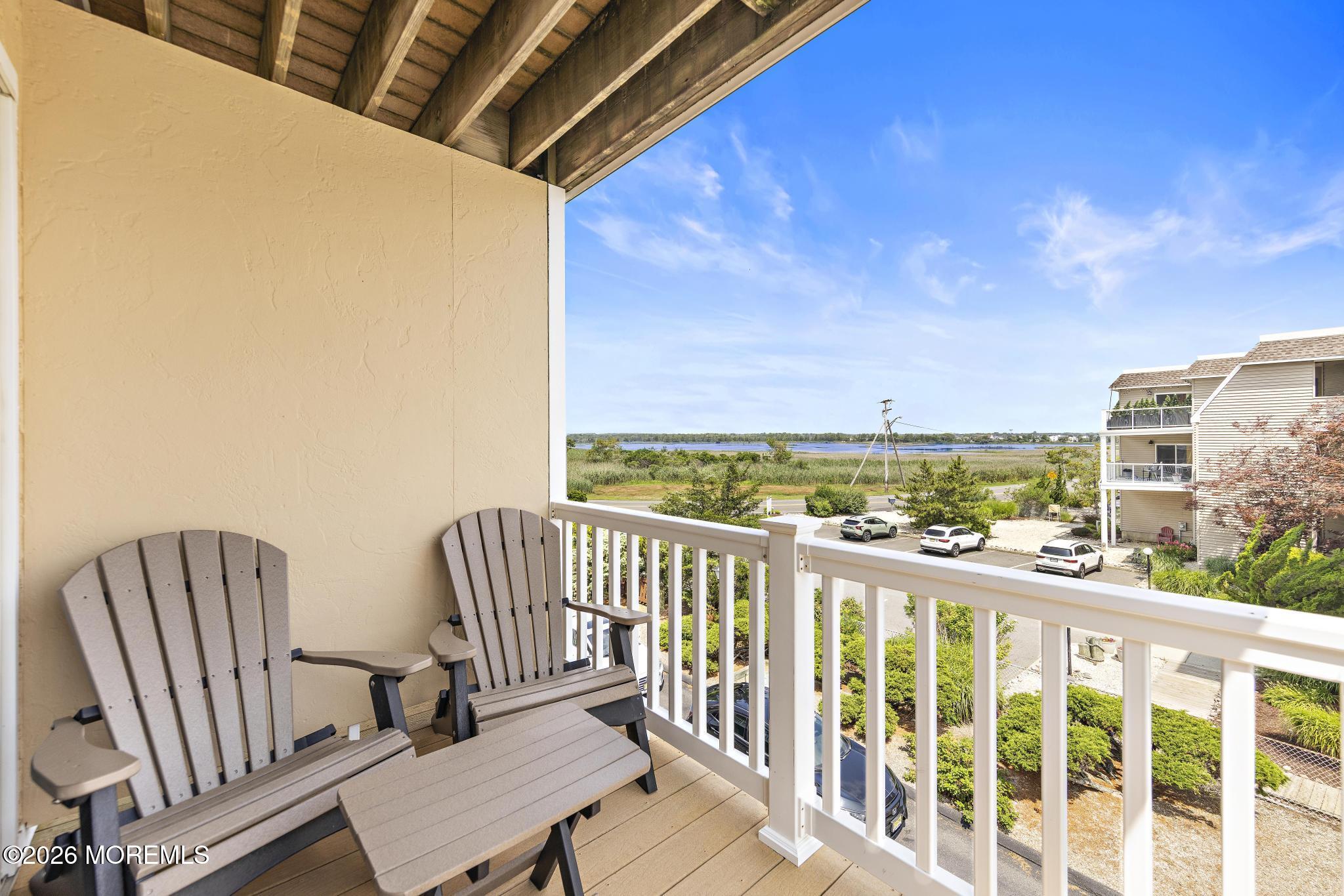 401 Bay Shore Drive 18B