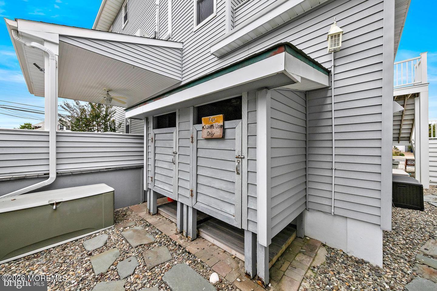 130 Chatsworth Avenue 1