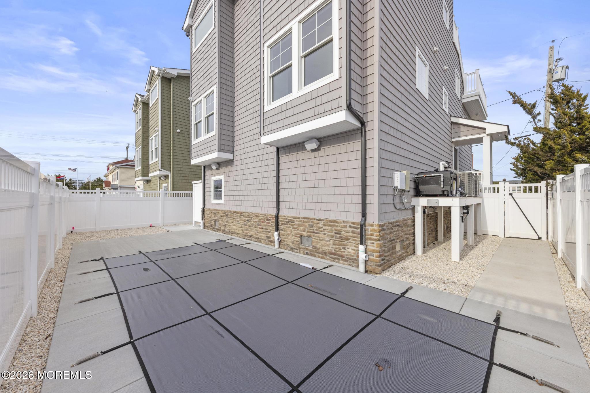 6B E Colorado Avenue
