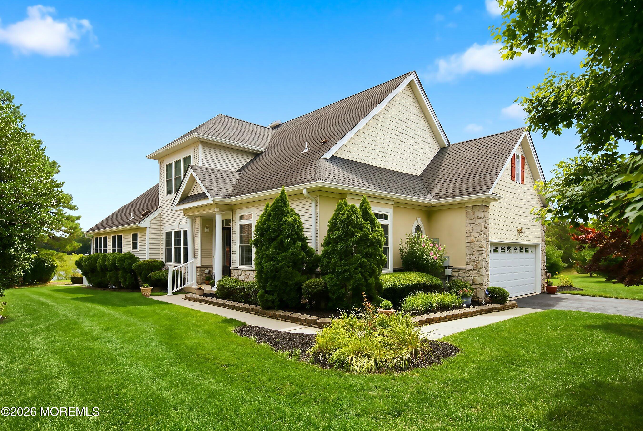 379 Golf View Drive