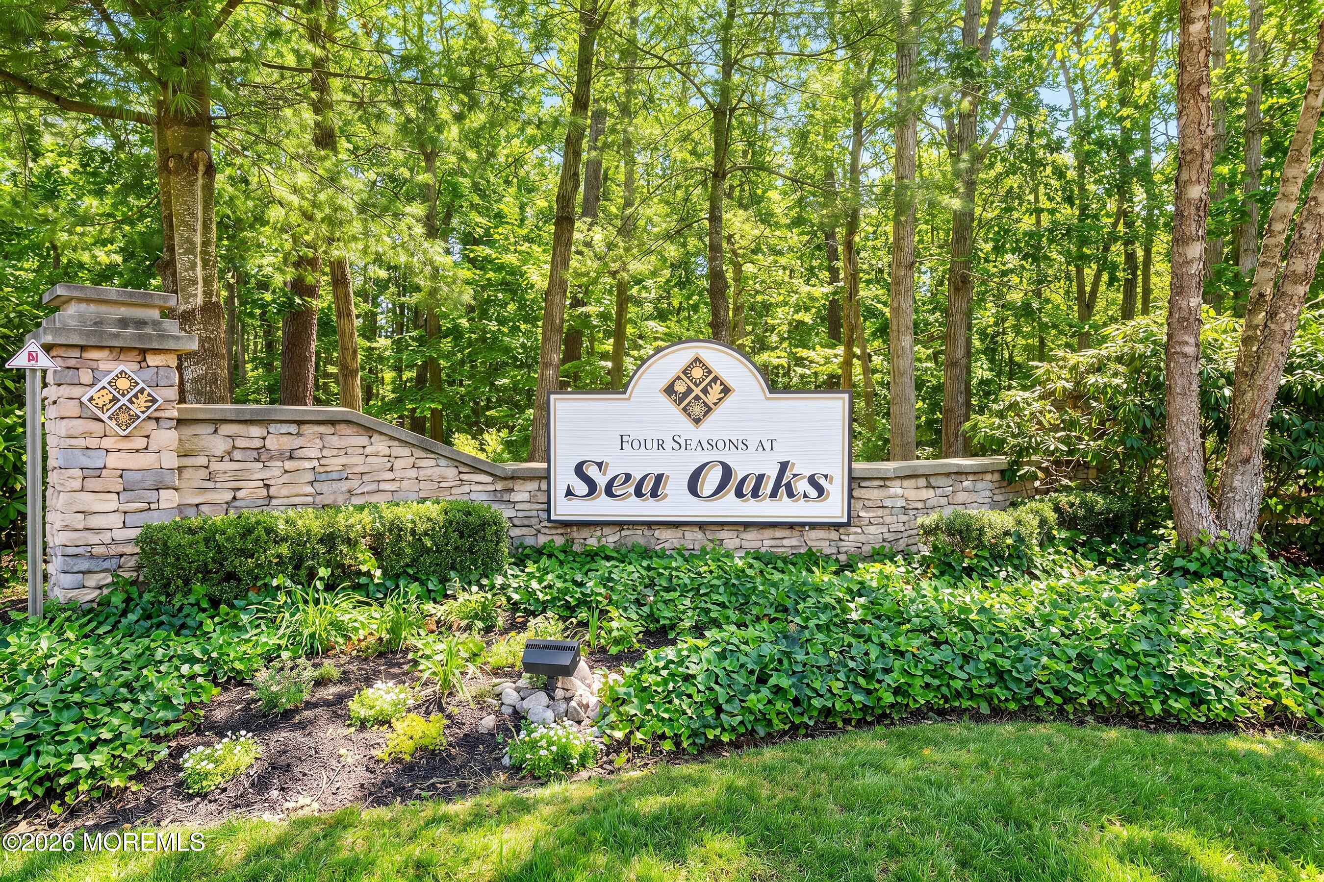379 Golf View Drive
