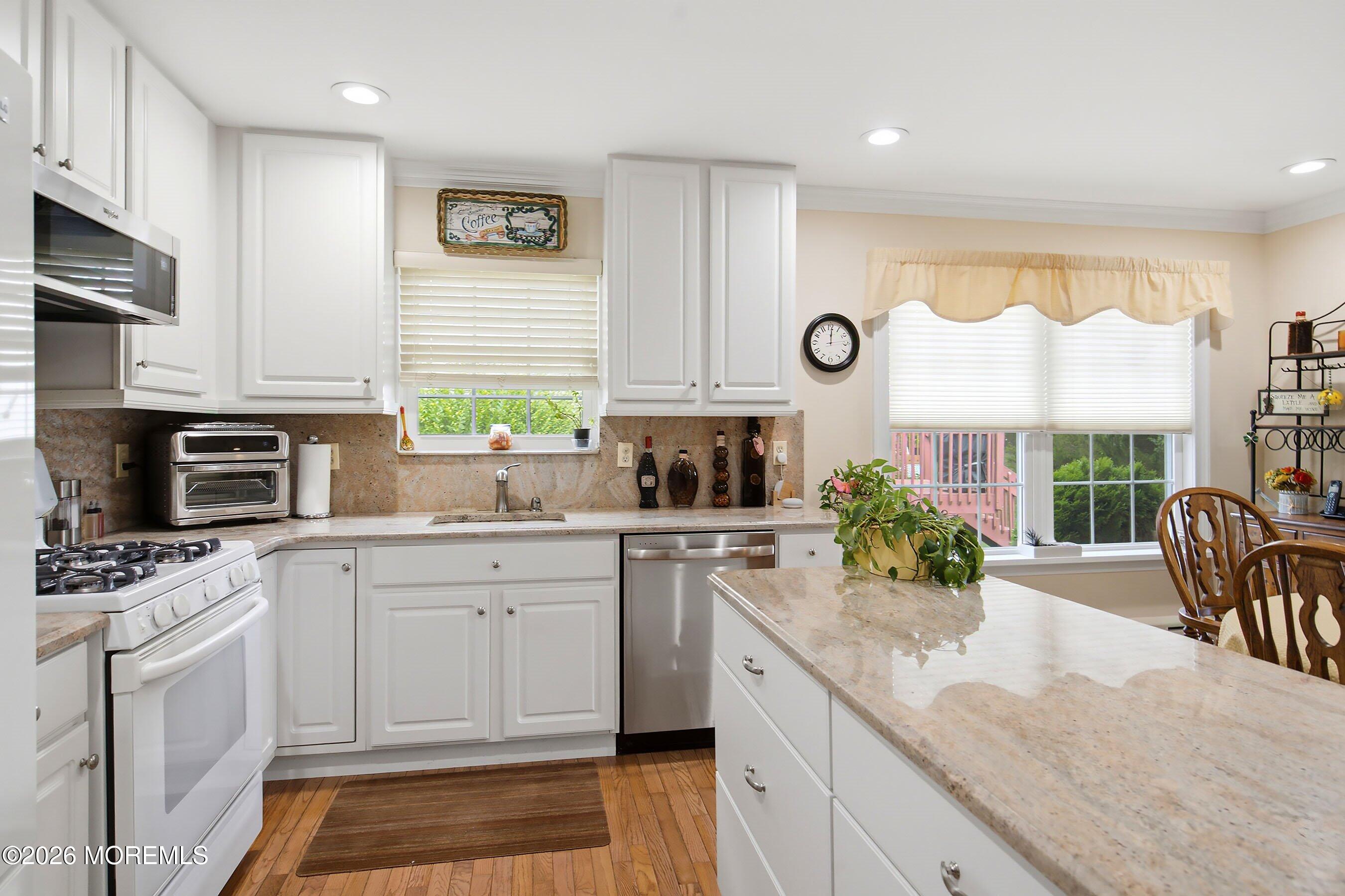379 Golf View Drive