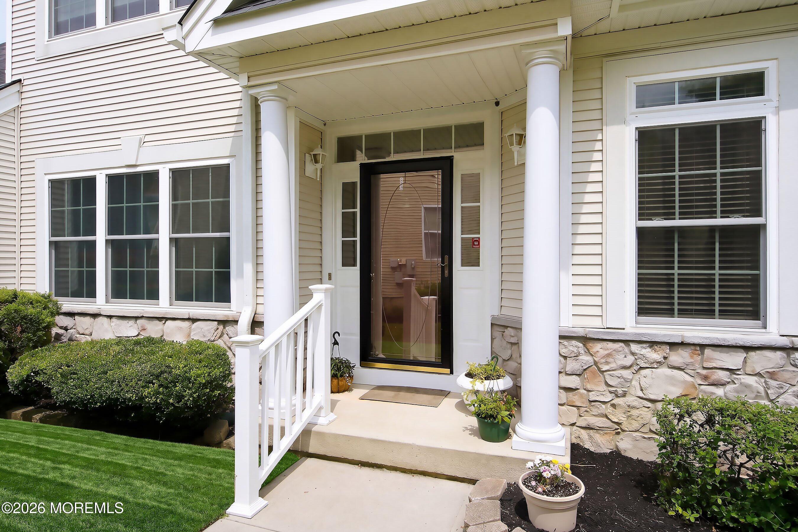 379 Golf View Drive