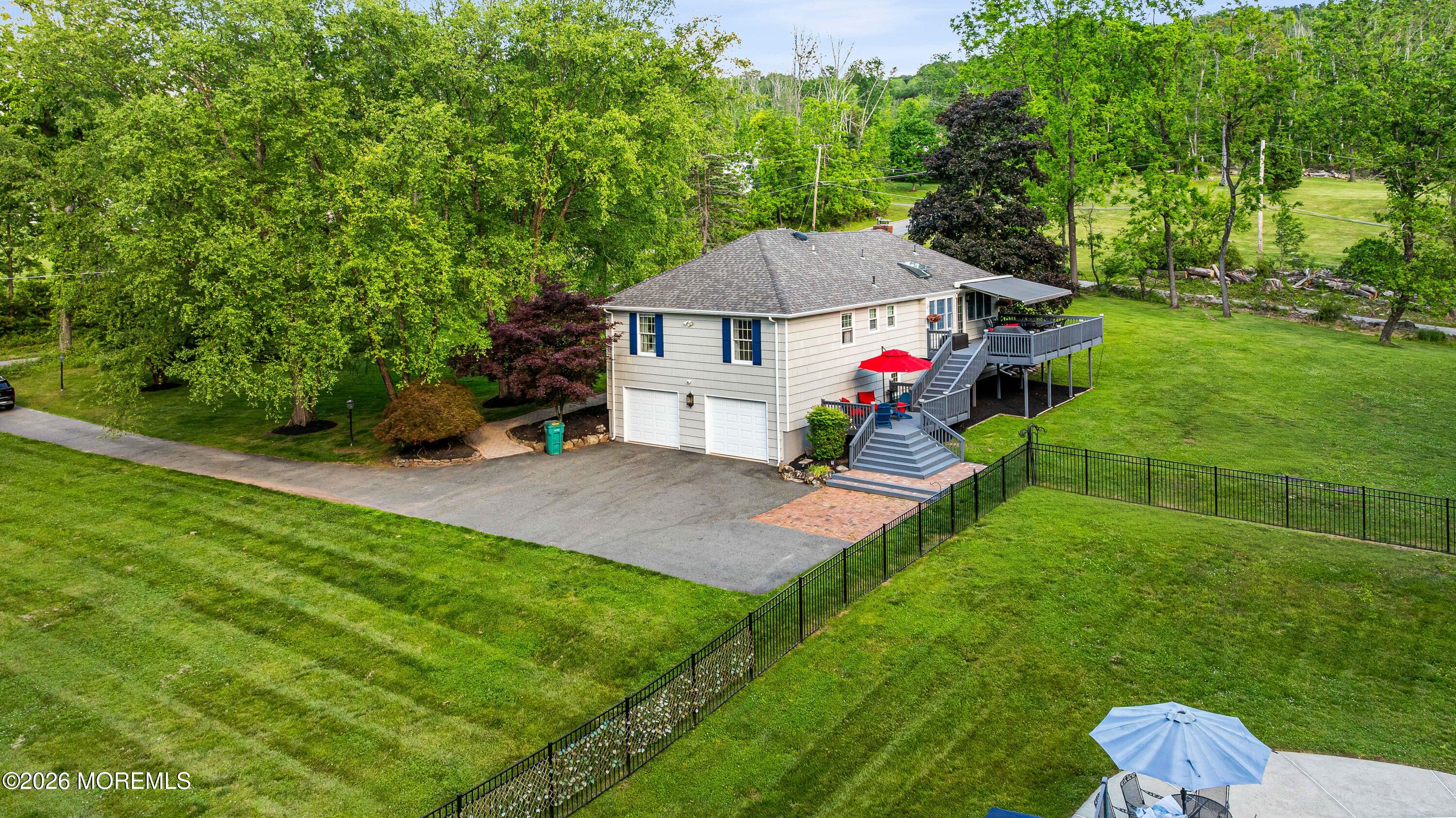 97 Beacon Hill Road