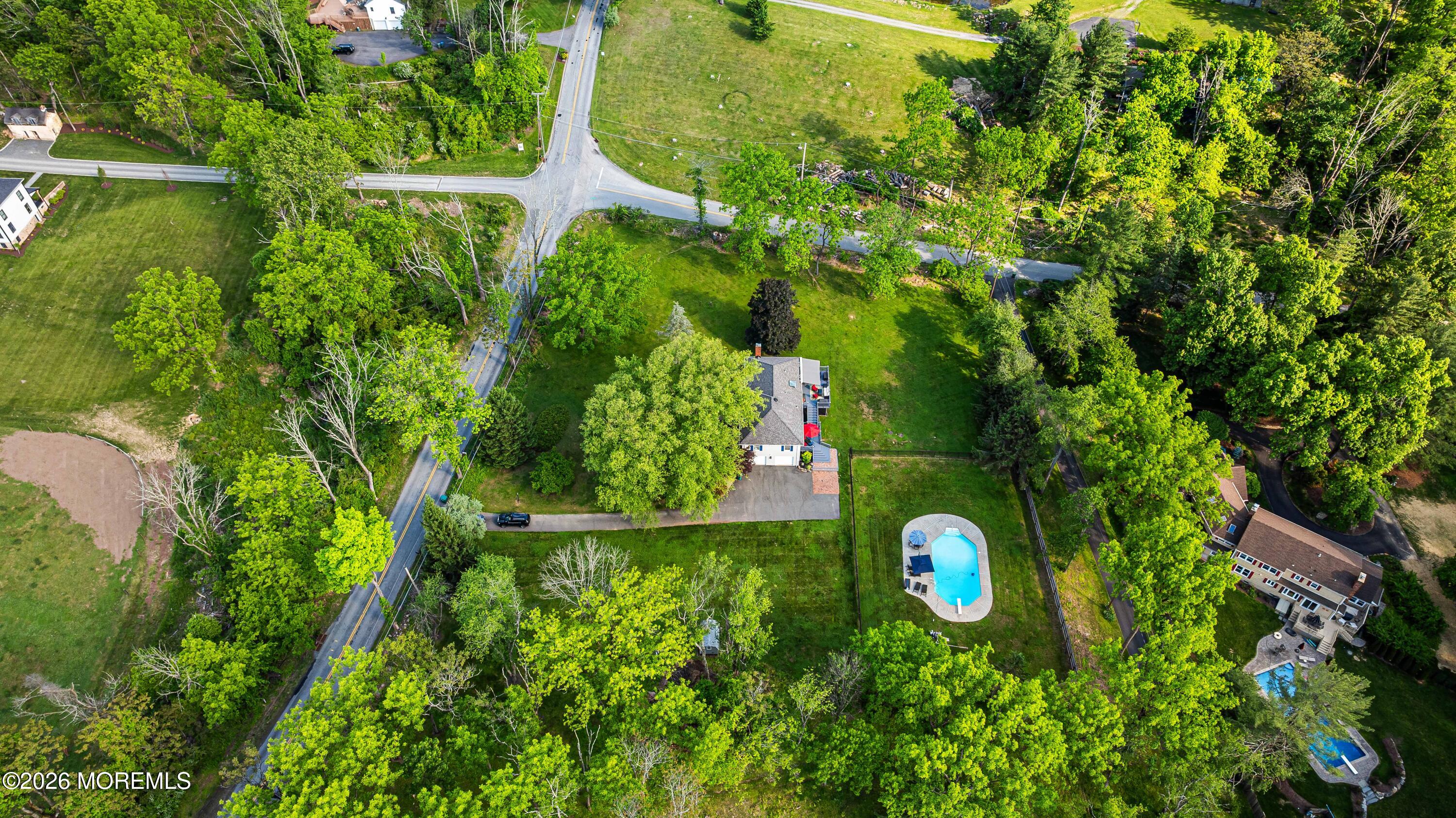 97 Beacon Hill Road