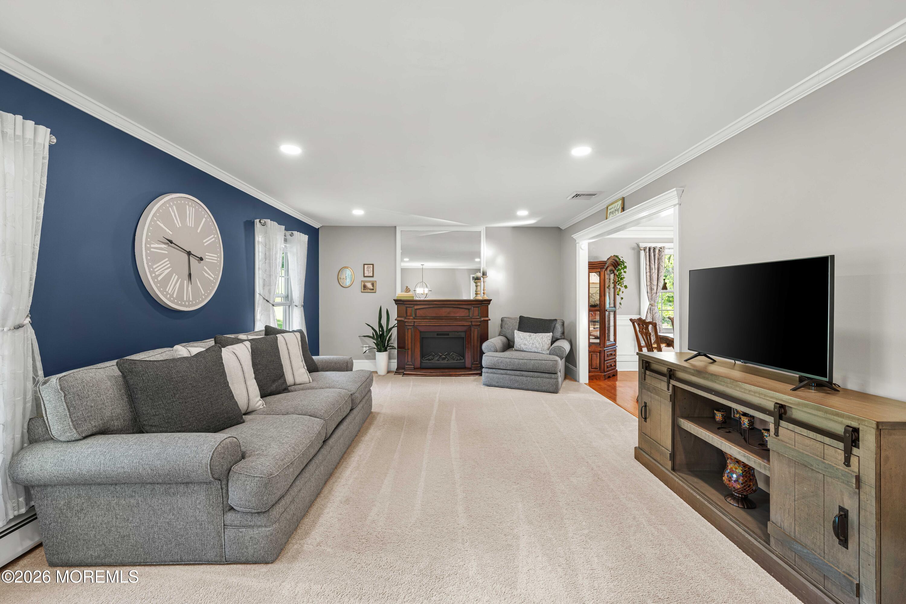 97 Beacon Hill Road