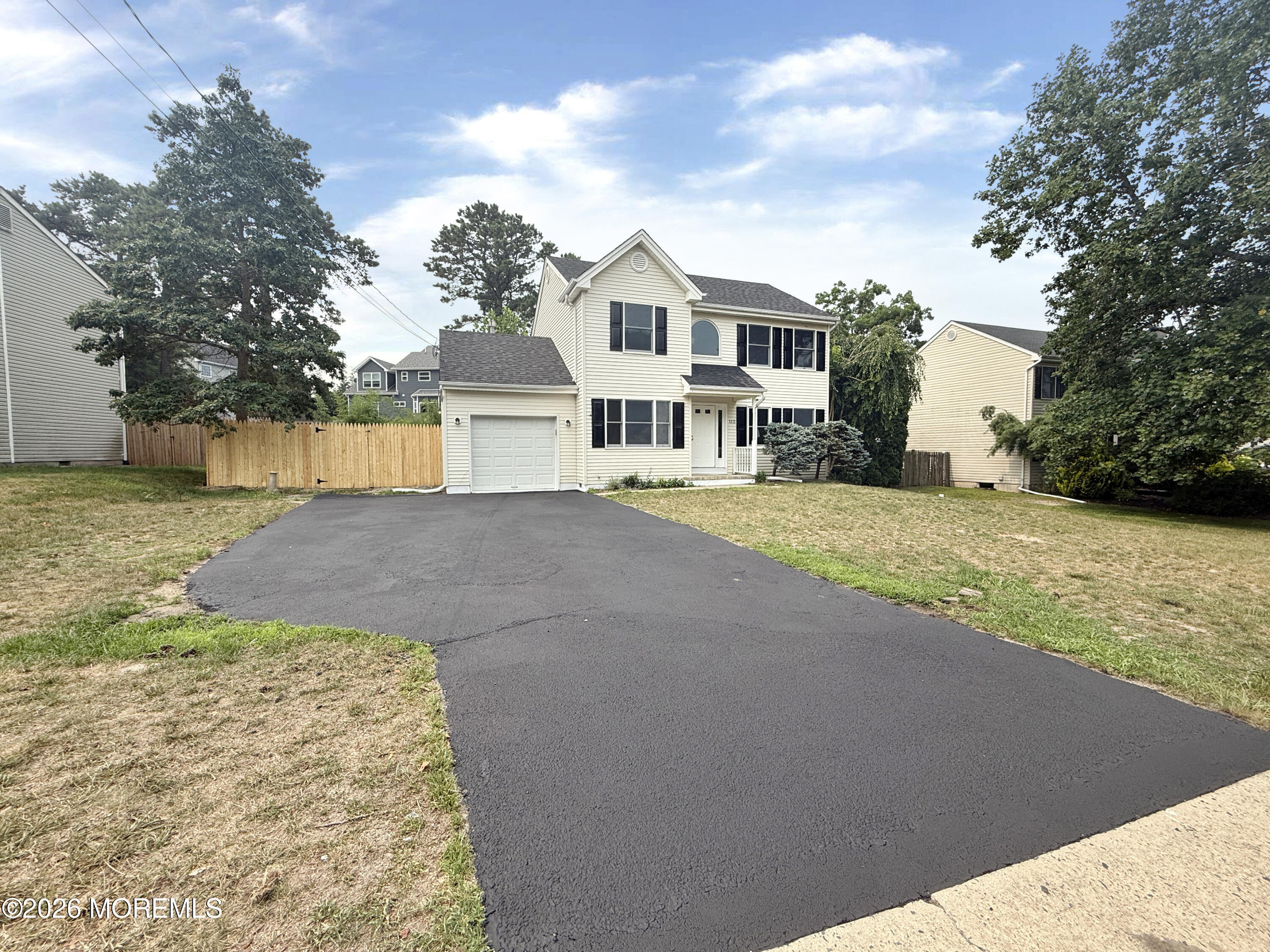 112 Lubbers Lane