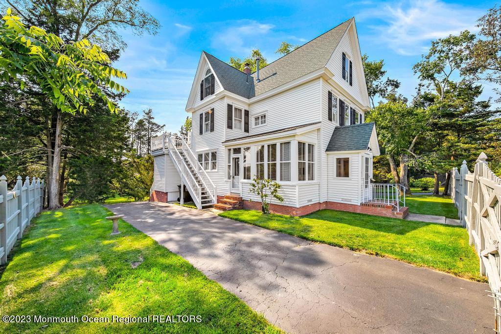 388 S Green Street