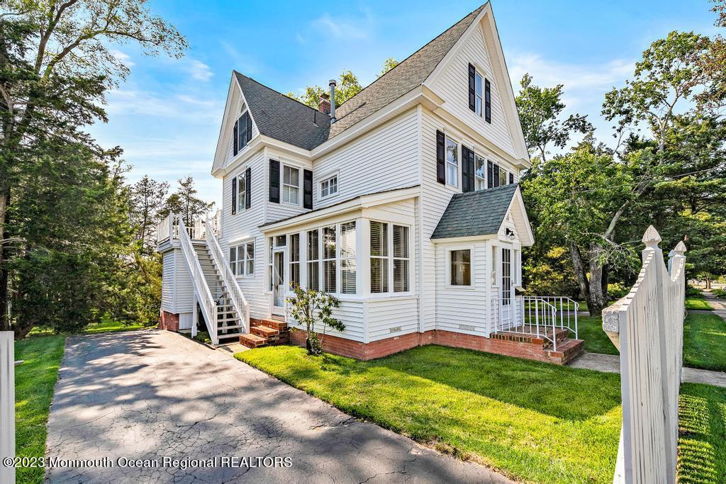 388 S Green Street