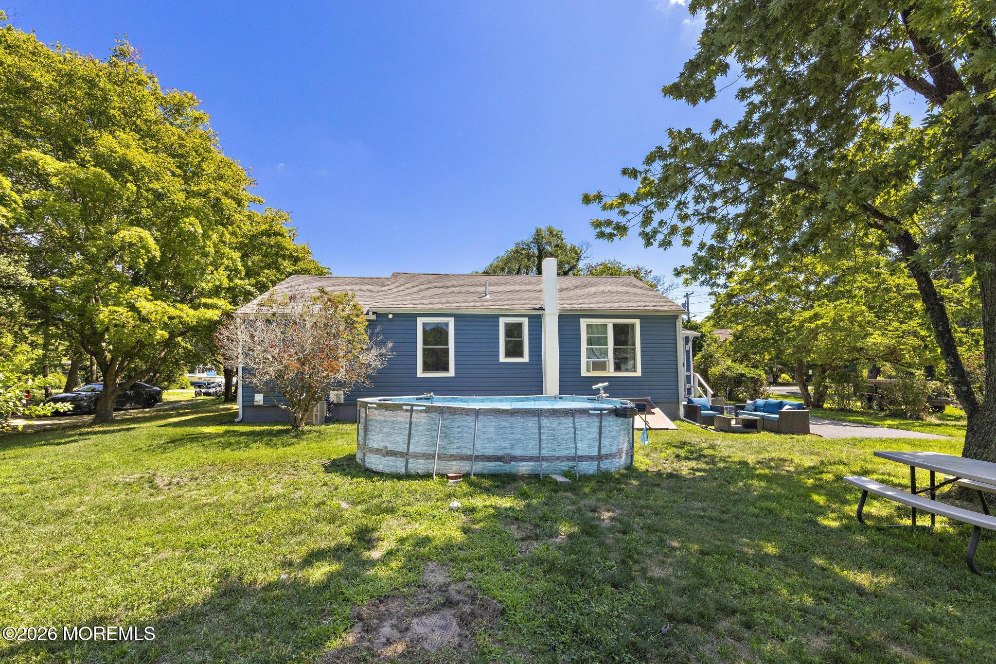 16 S Maple Avenue