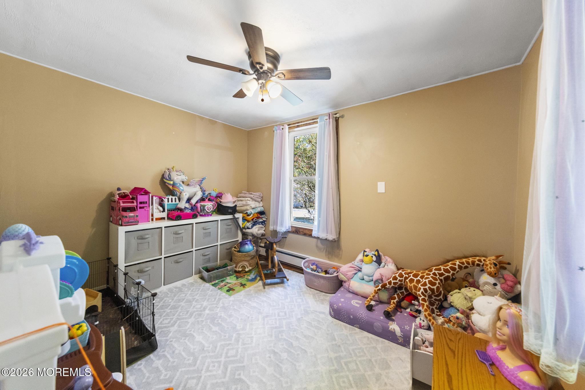 16 S Maple Avenue