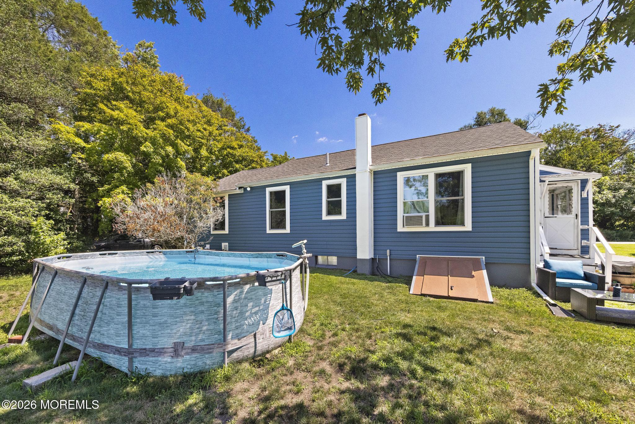 16 S Maple Avenue