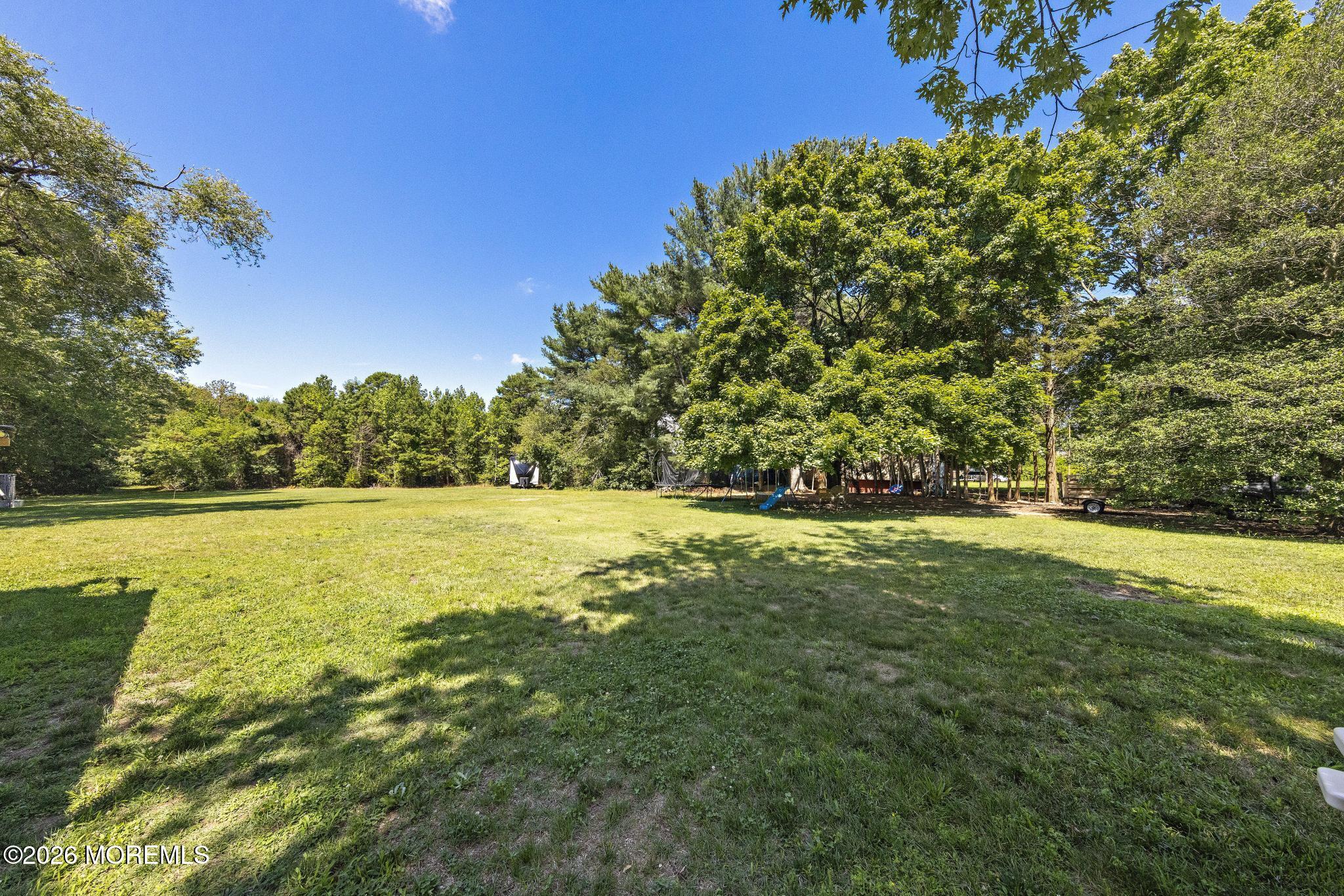 16 S Maple Avenue