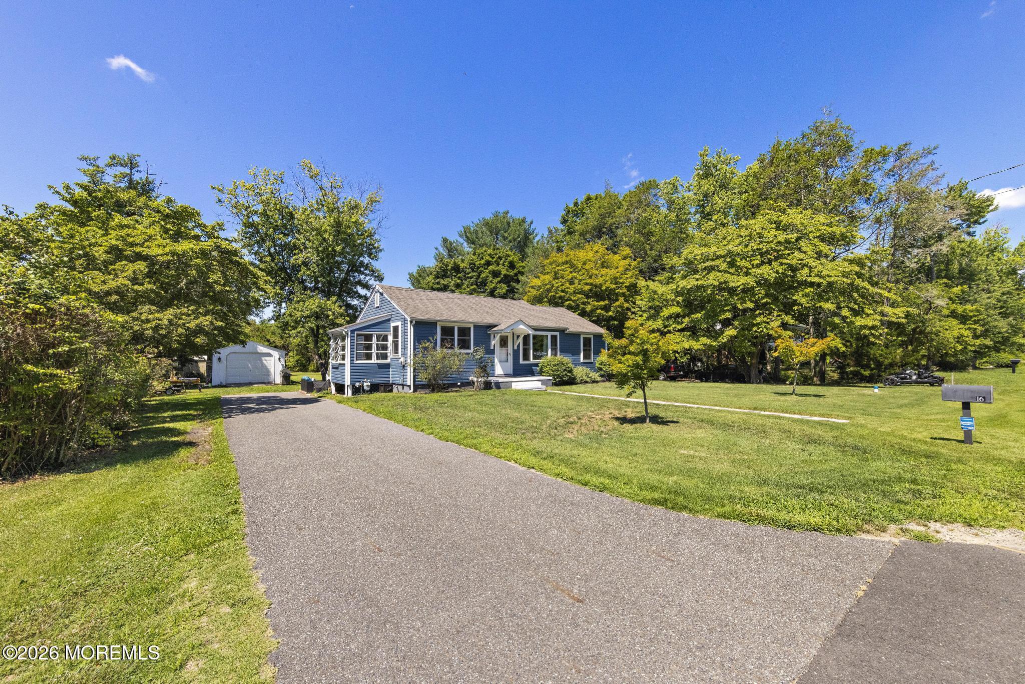 16 S Maple Avenue