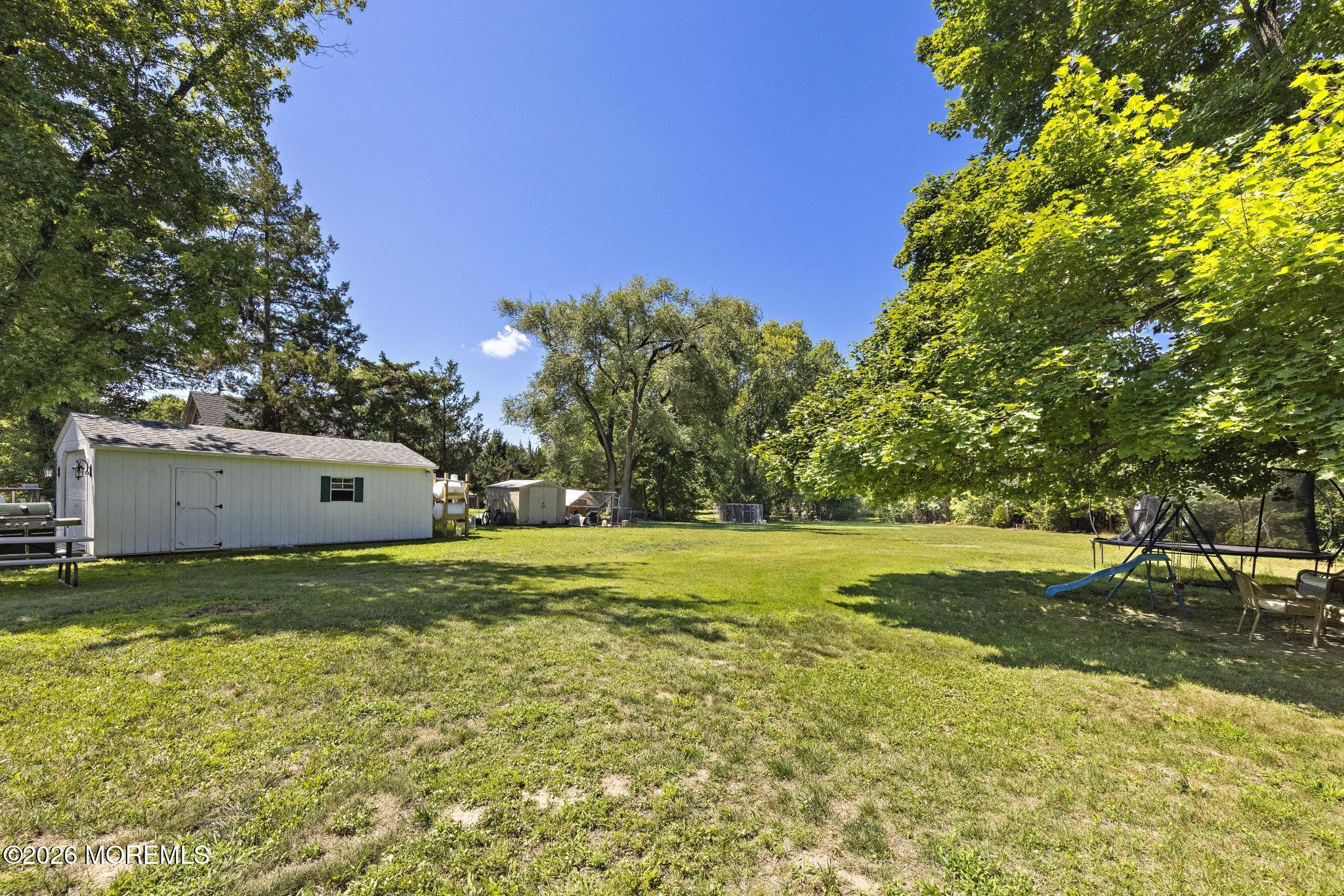 16 S Maple Avenue