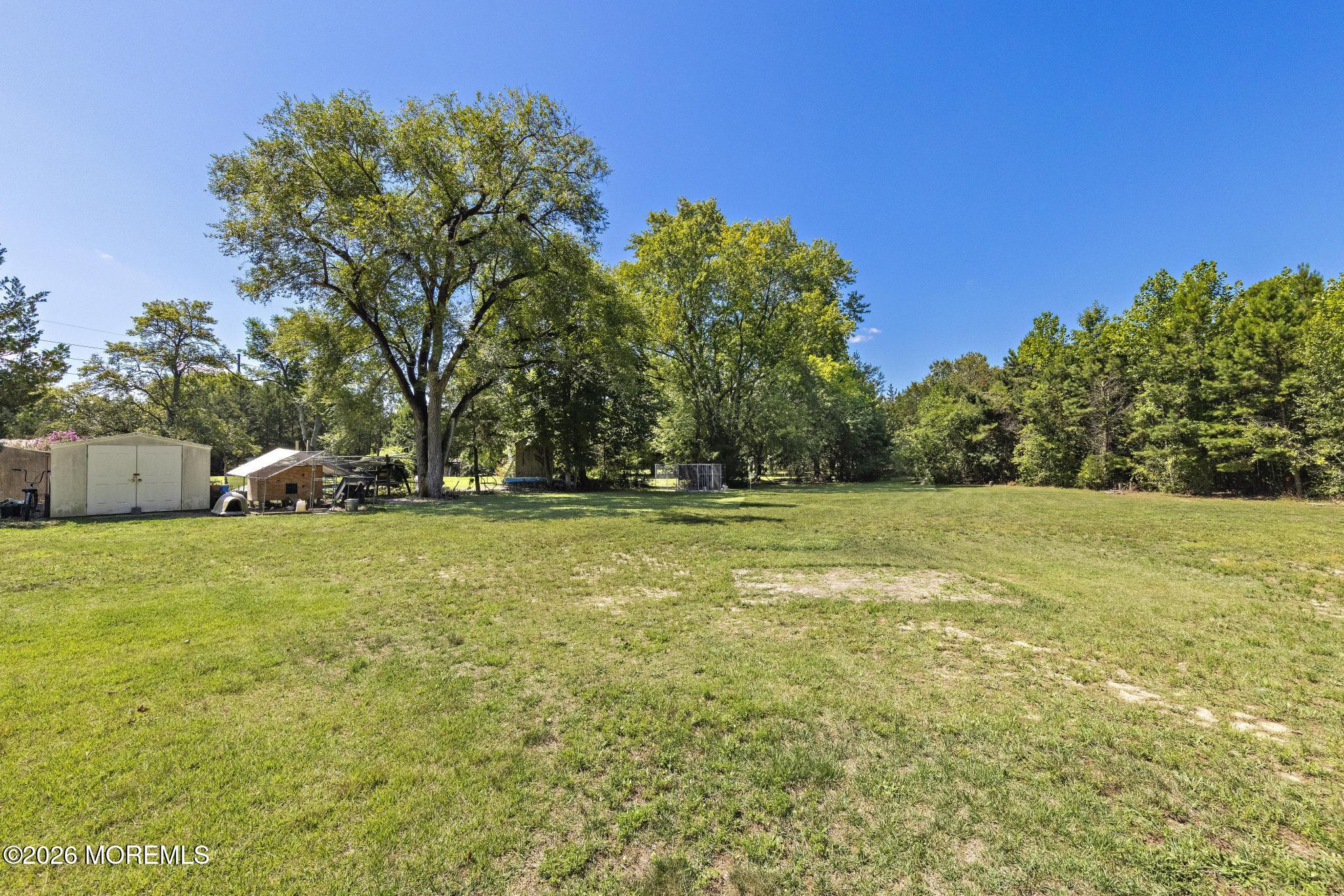 16 S Maple Avenue