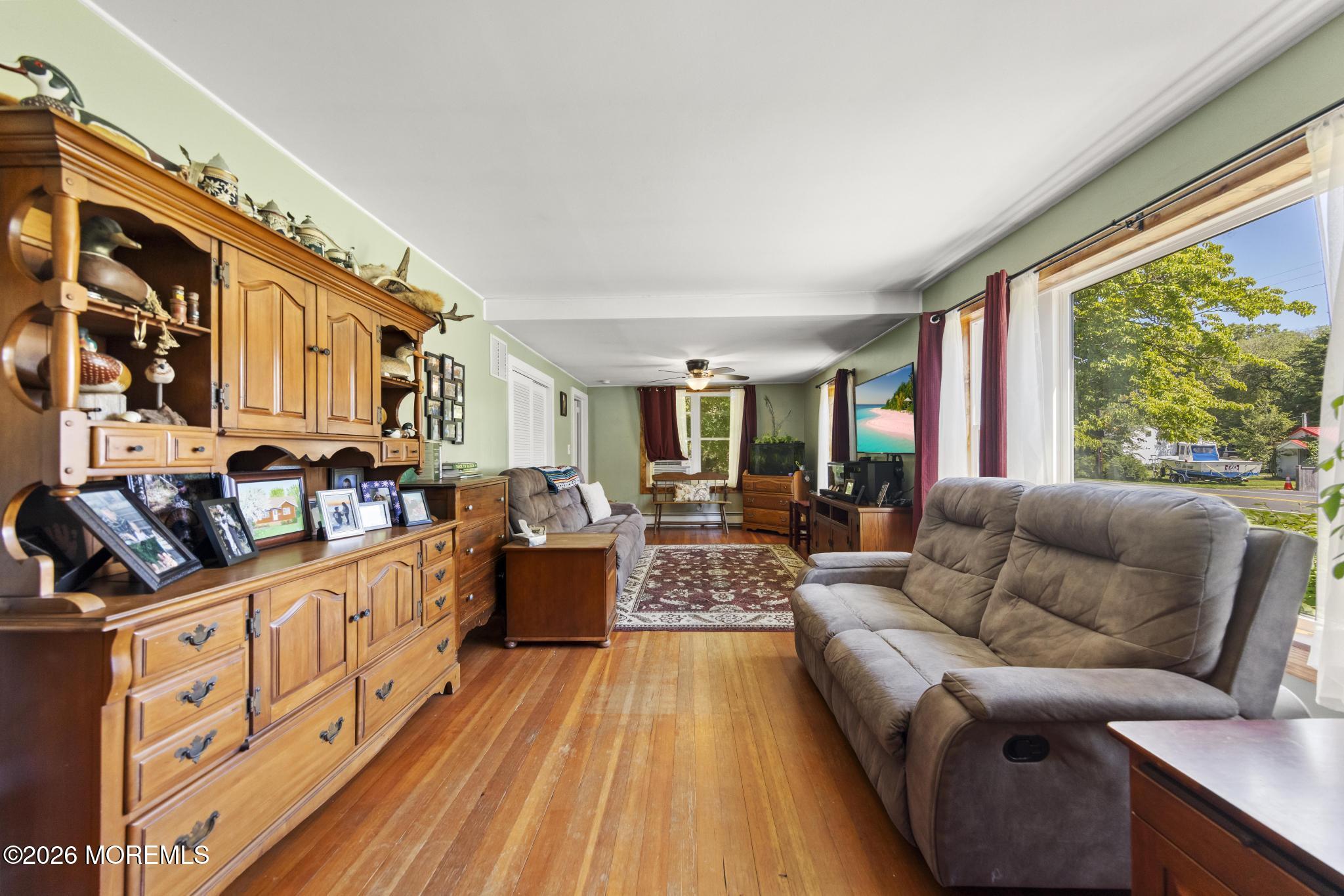 16 S Maple Avenue