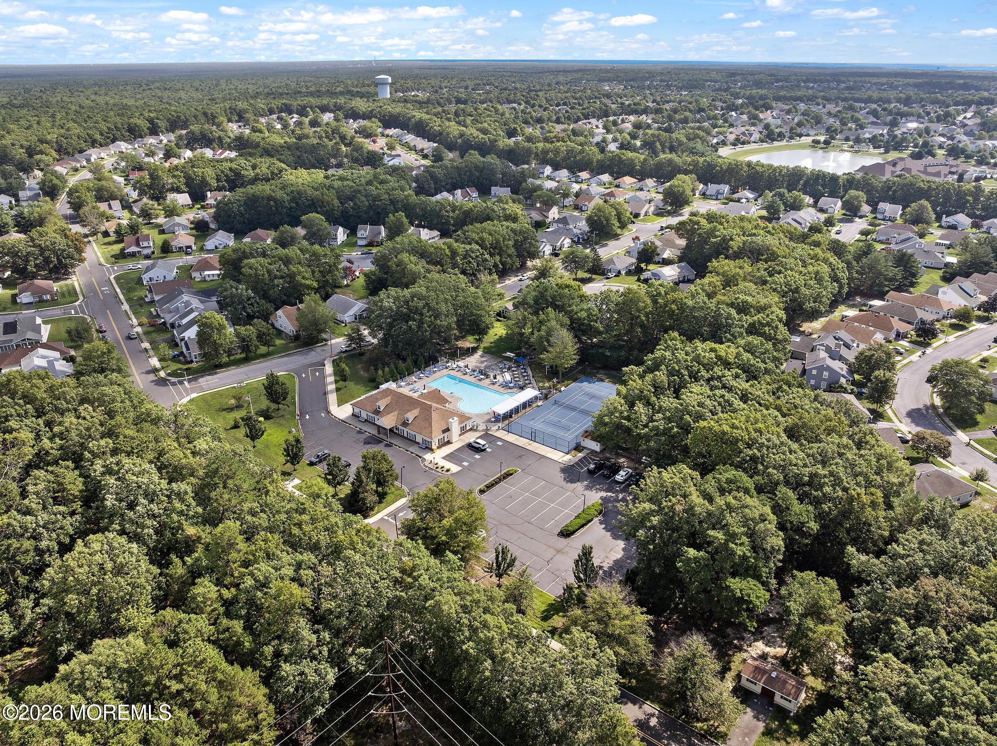 40 Pine Oak Boulevard