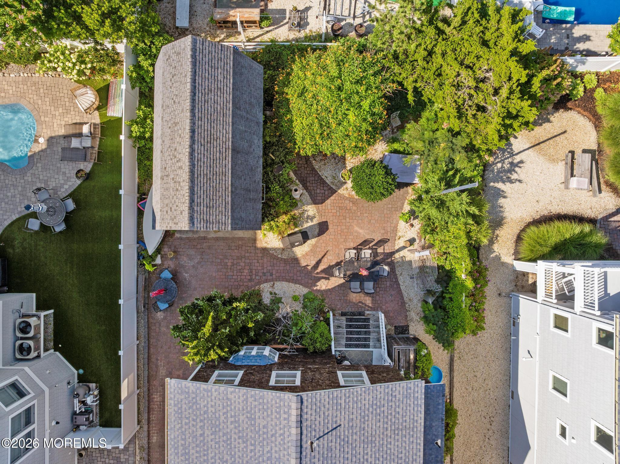 16 N 9th Street