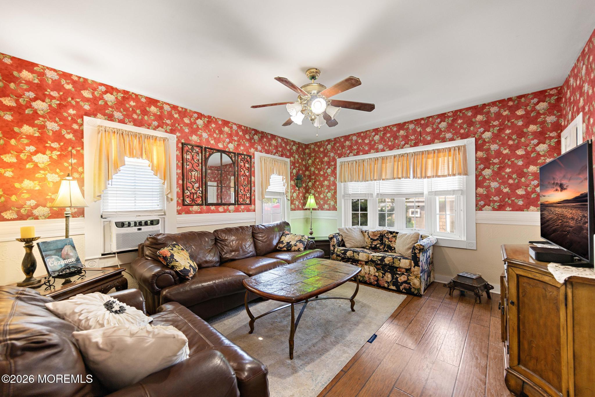 16 N 9th Street