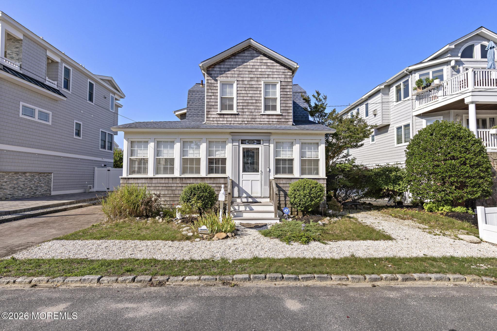 16 N 9th Street