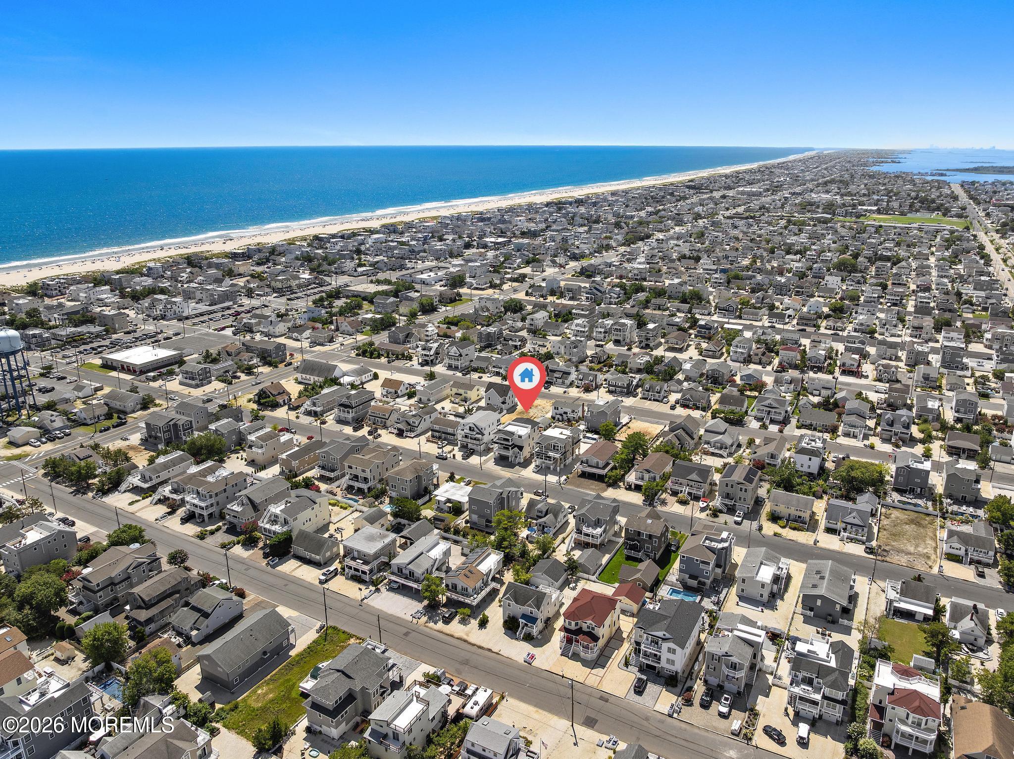 242 N 8th Street