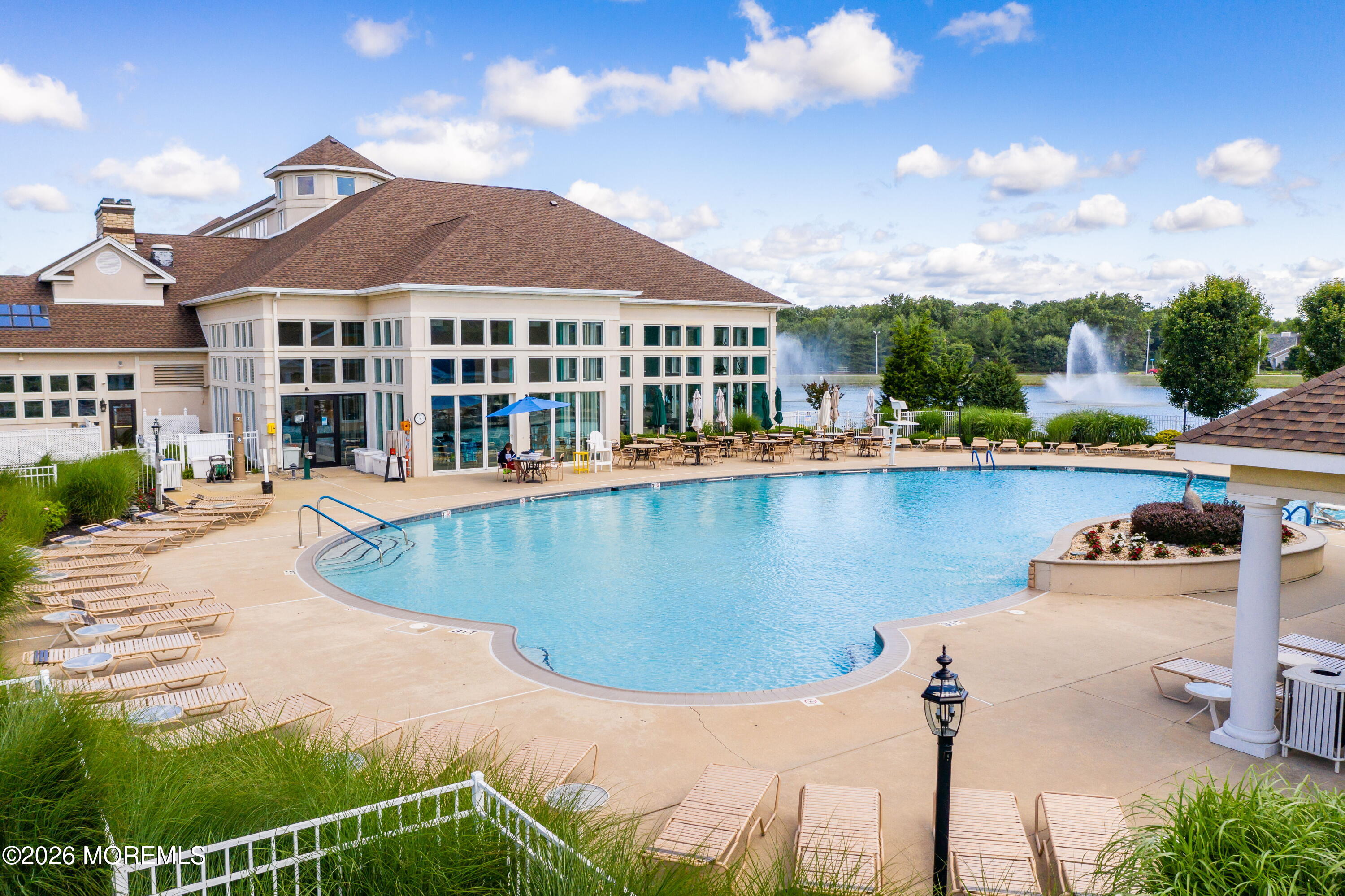 30 Fountain View Drive