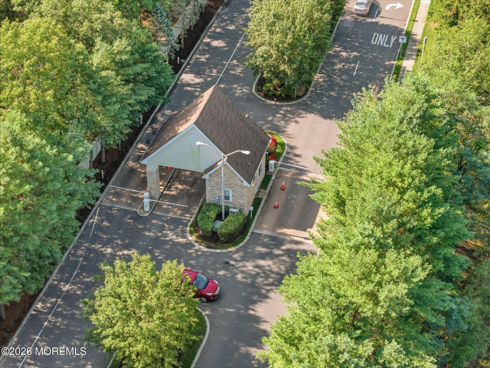30 Fountain View Drive