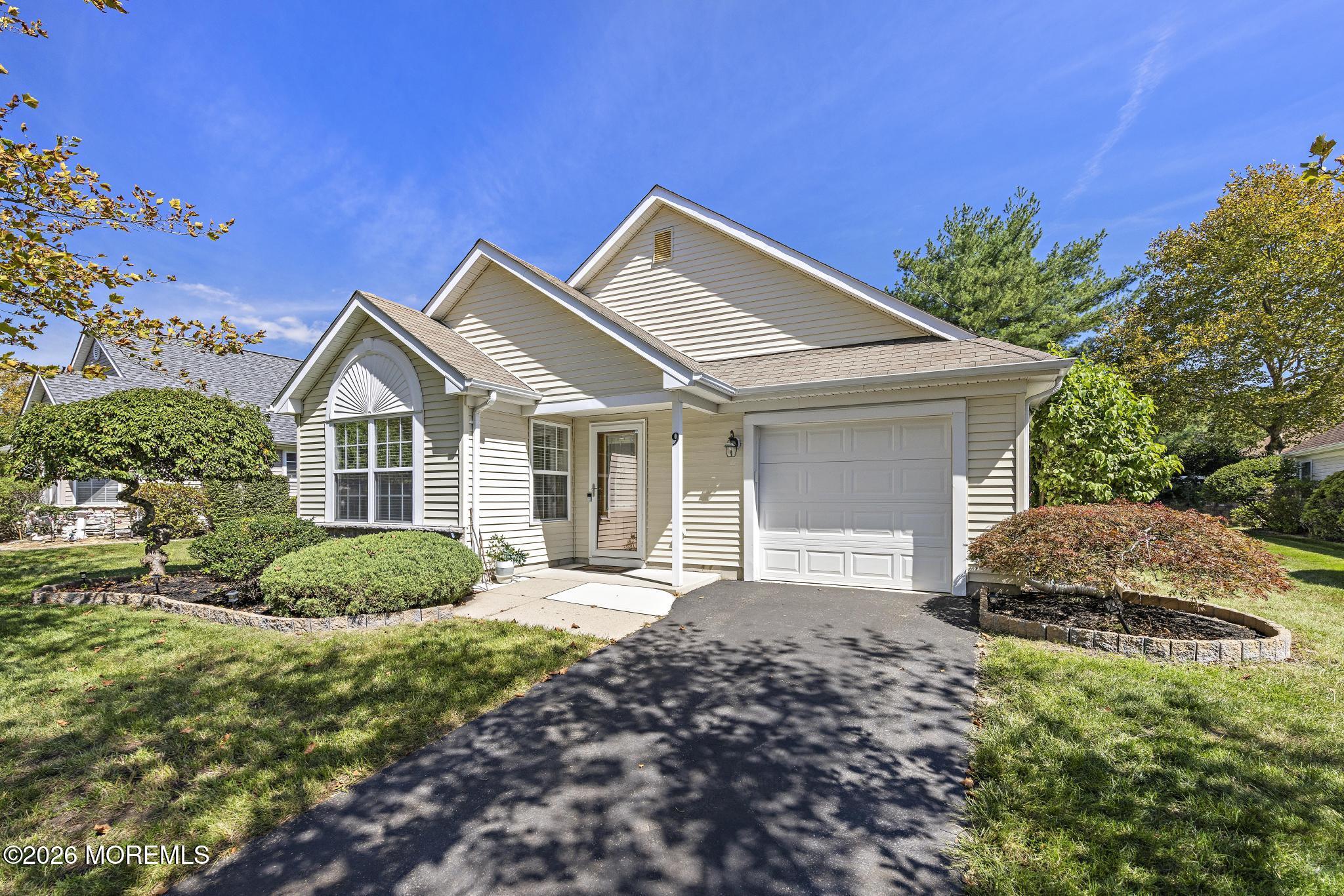 9 Skylark Lane