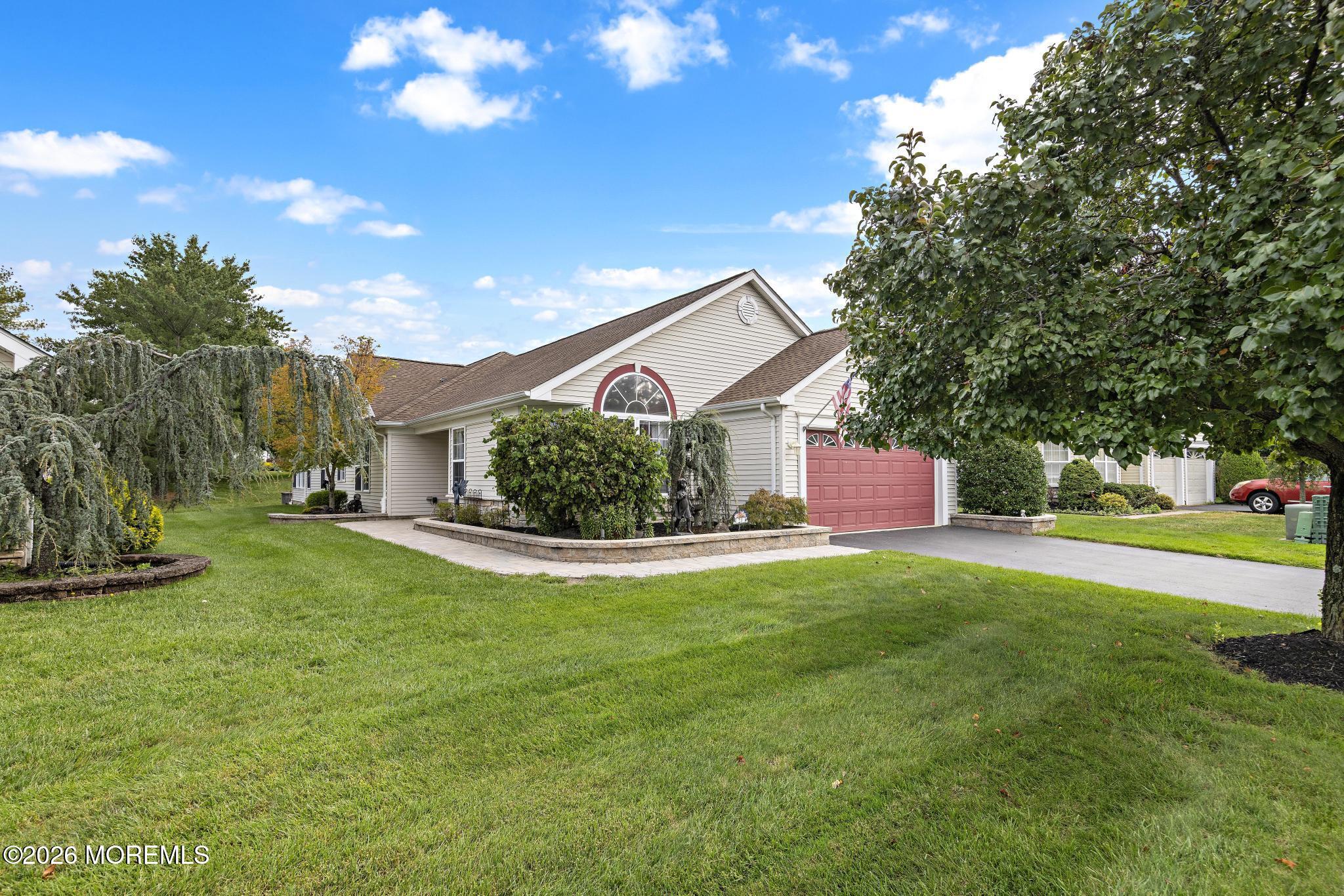 21 Schoolhouse Lane