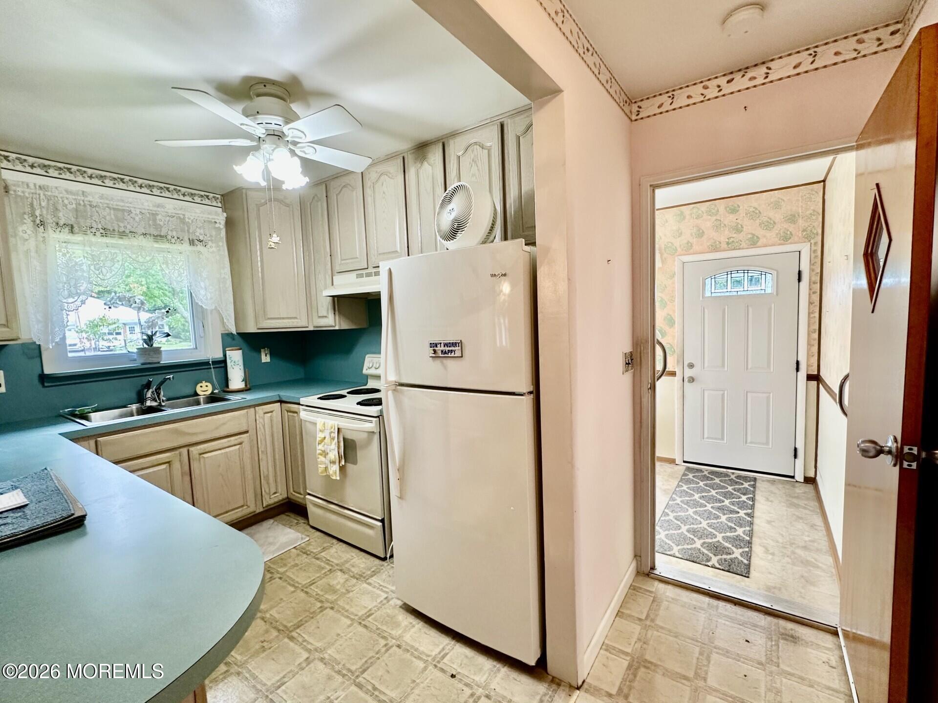 133 B Azalea Drive