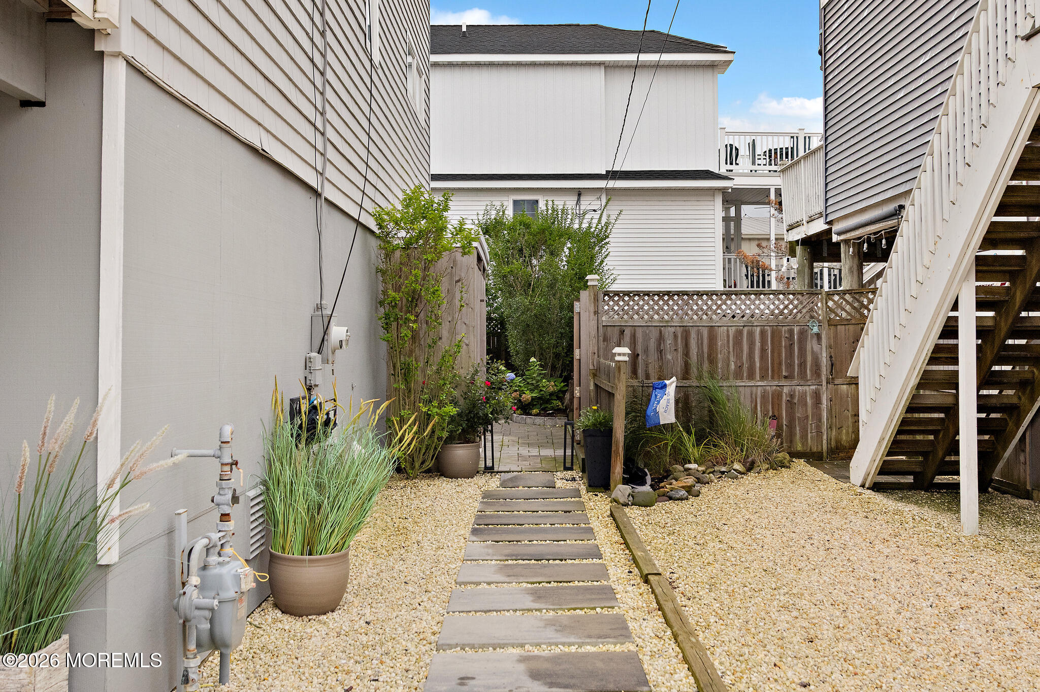 30 W Winifred Avenue