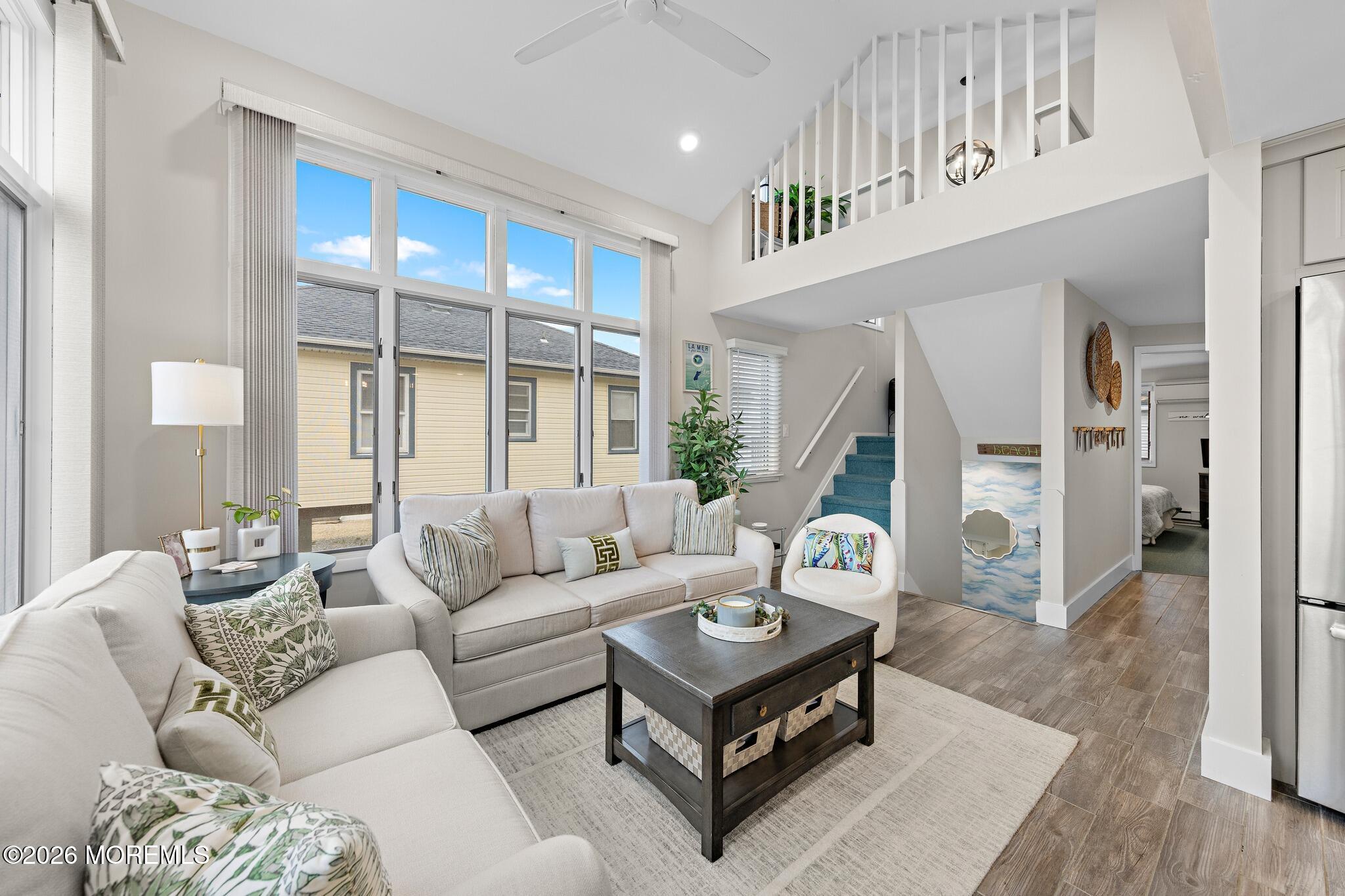 30 W Winifred Avenue