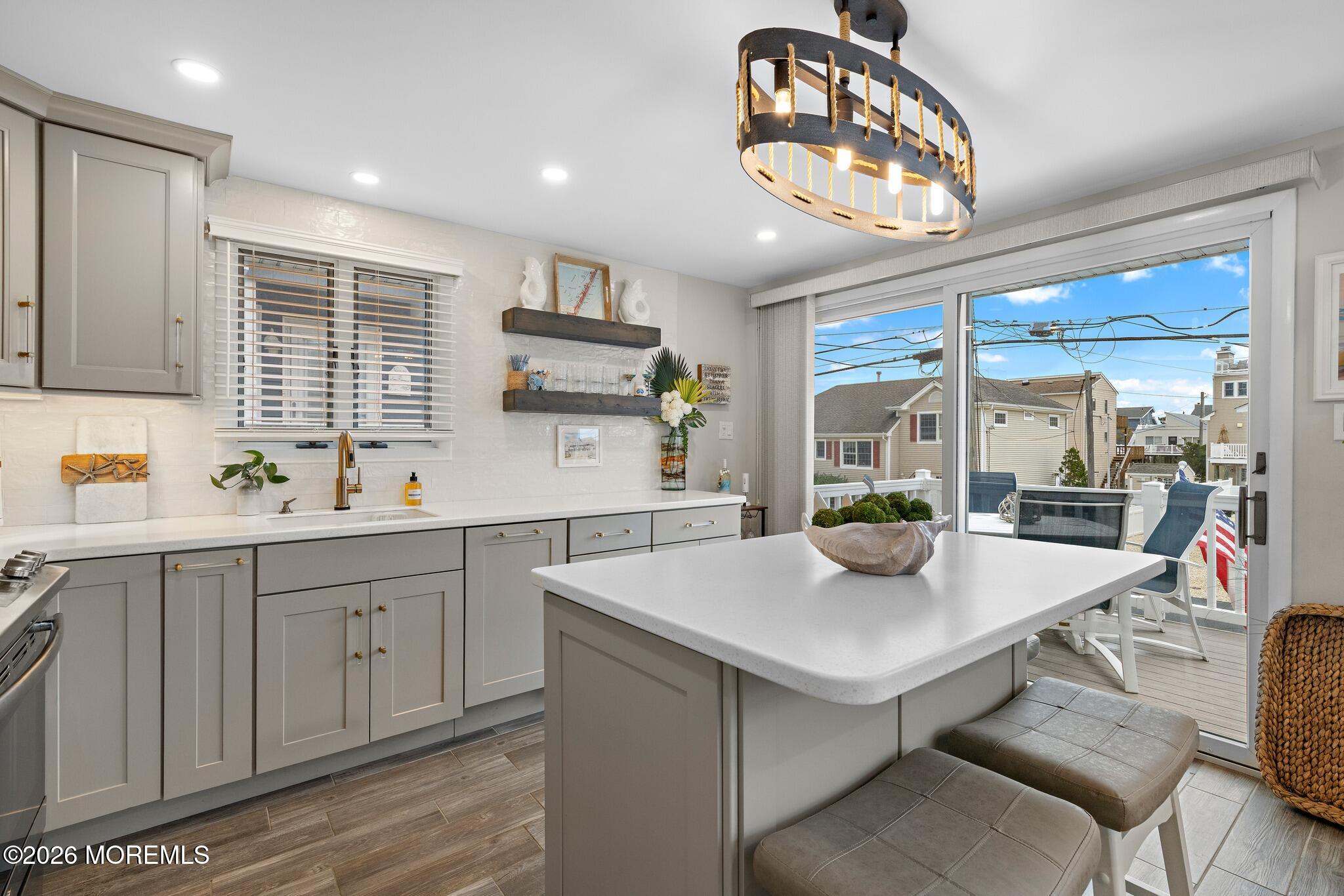 30 W Winifred Avenue