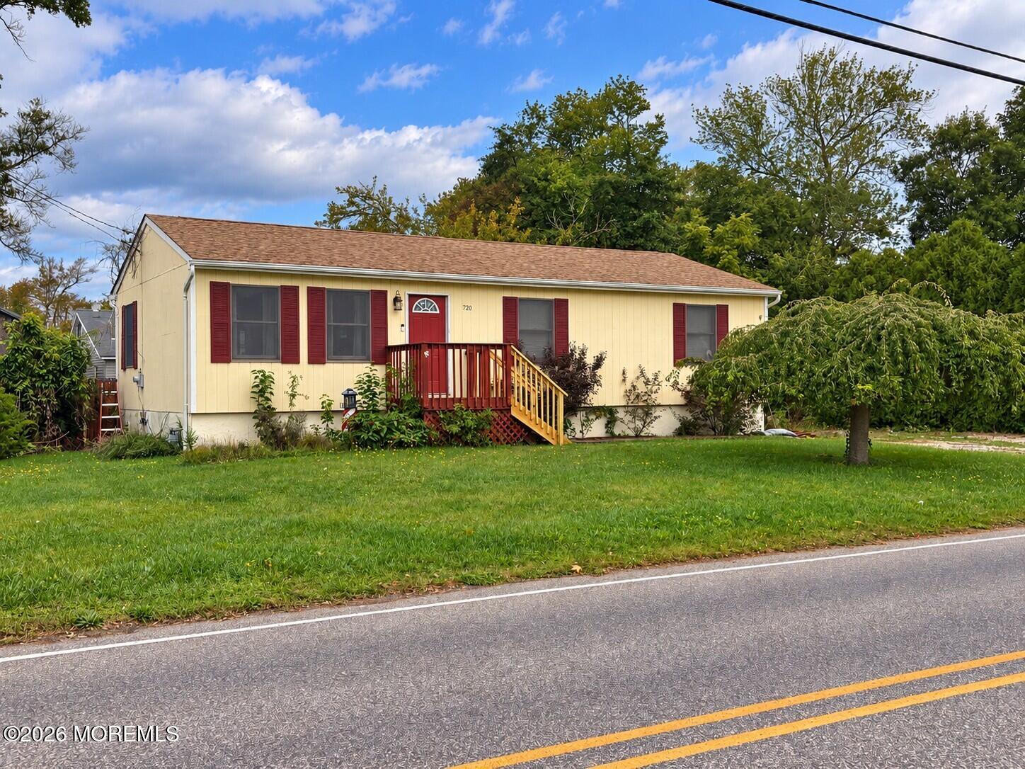 720 Clairmore Avenue