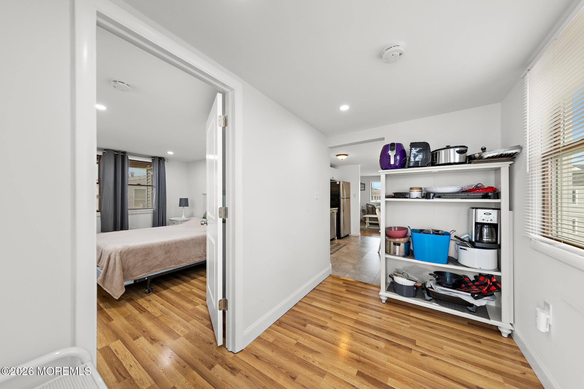 22 Mea Lane