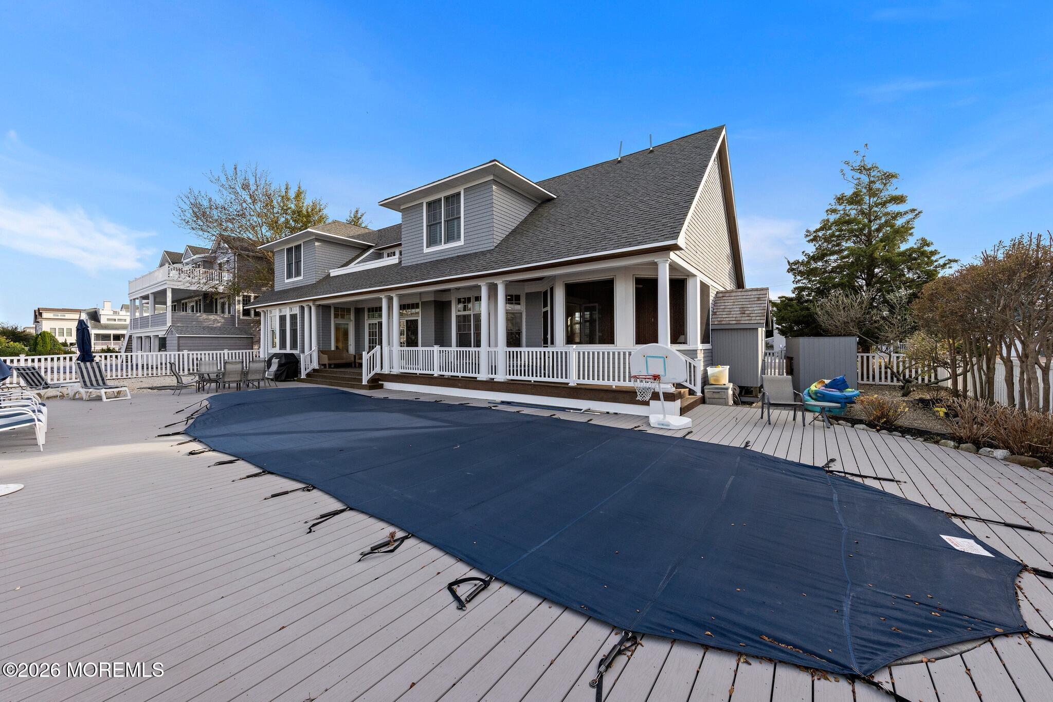 171 Marina Boulevard