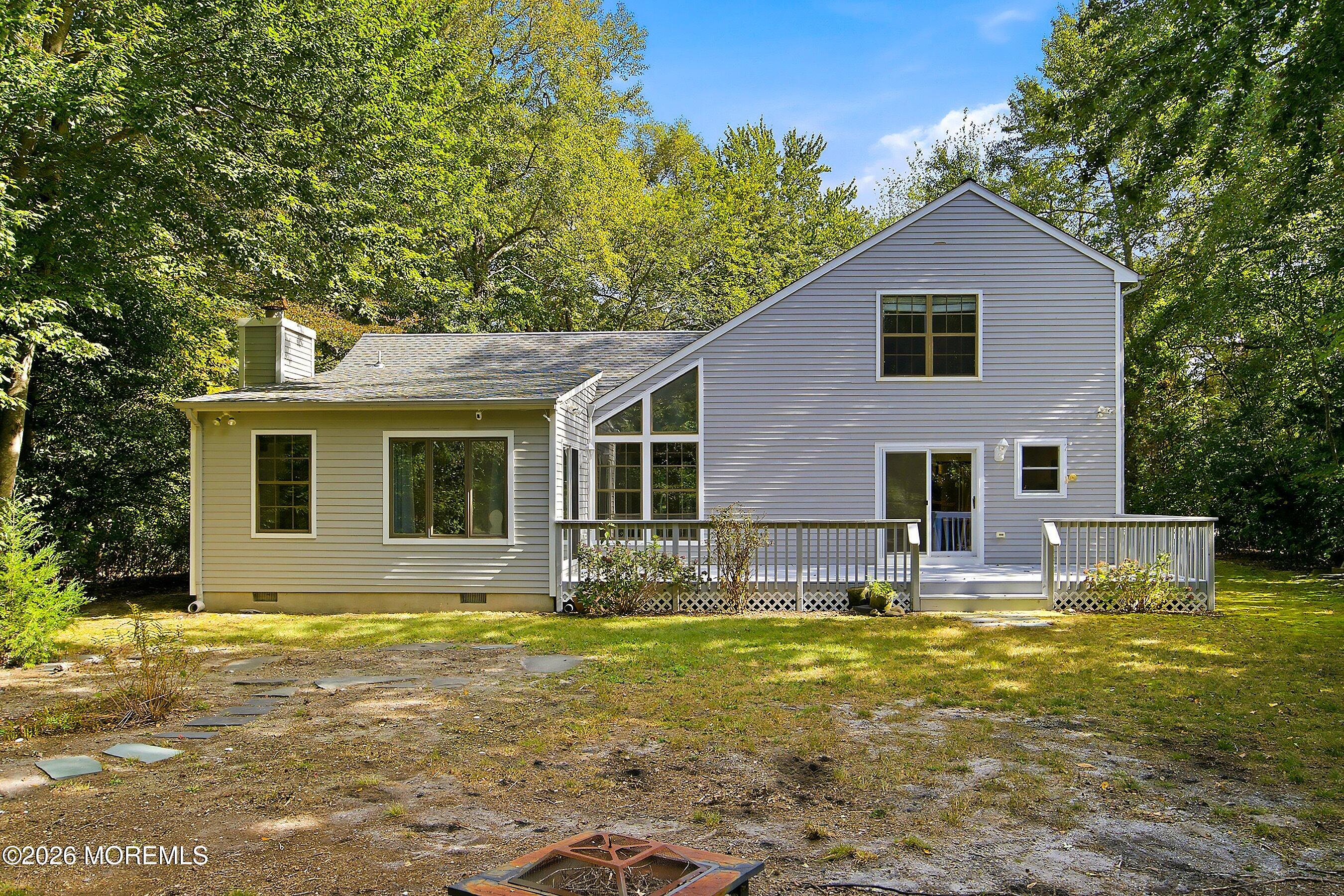 12 Champlain Court