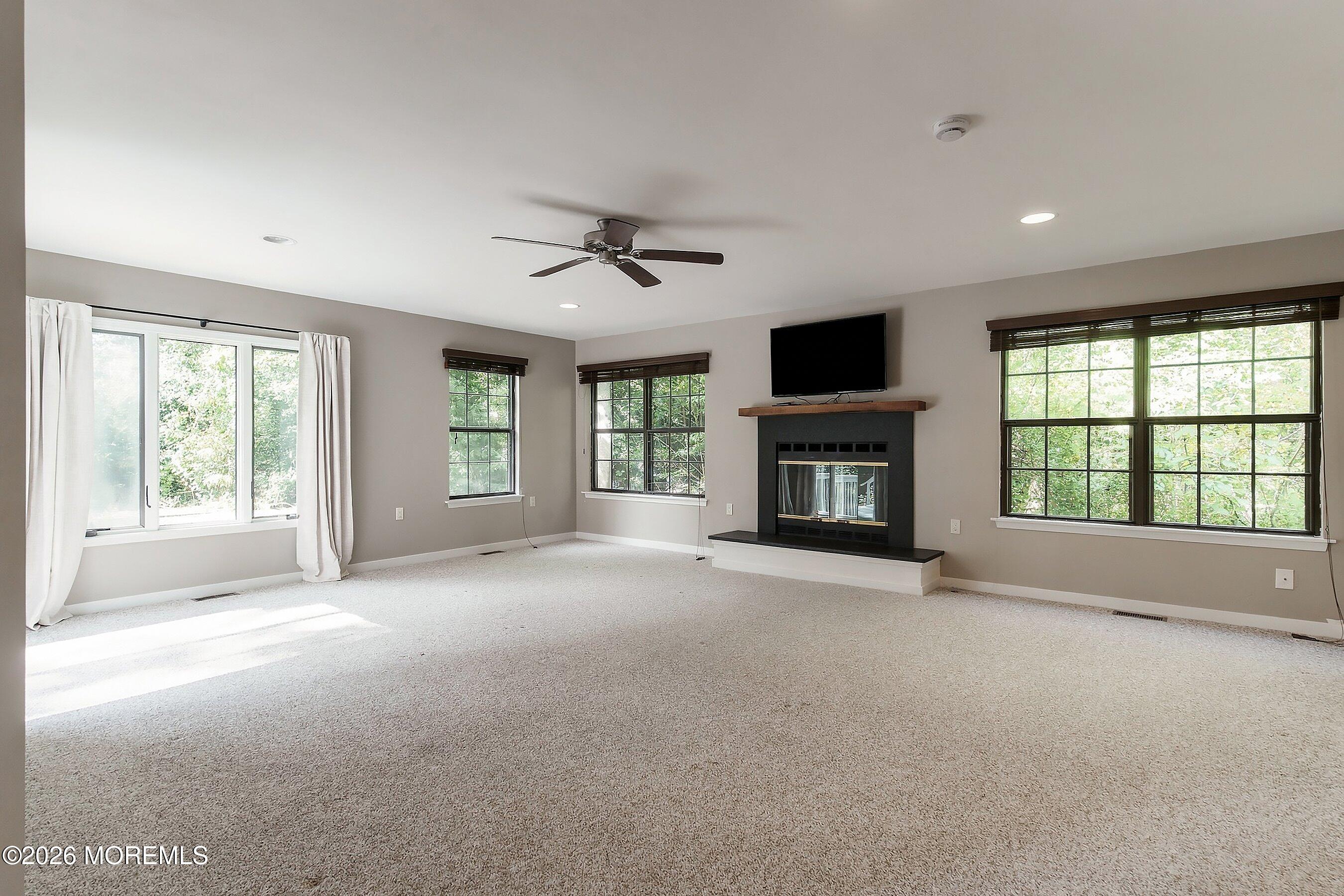 12 Champlain Court