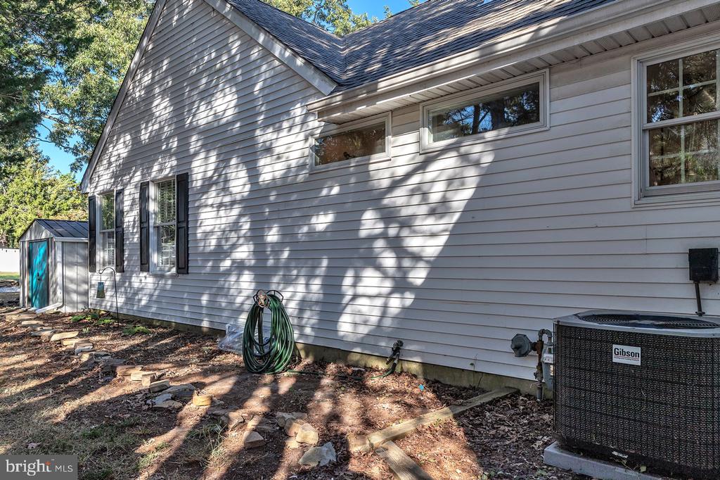 719 E CHIP SHOT LANE