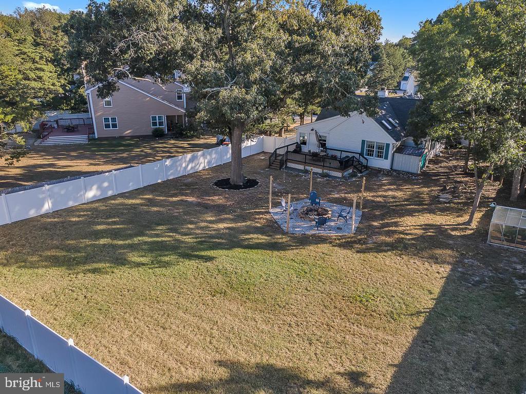 719 E CHIP SHOT LANE