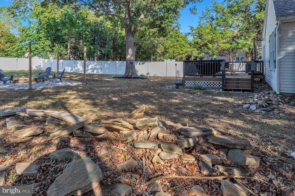 719 E CHIP SHOT LANE