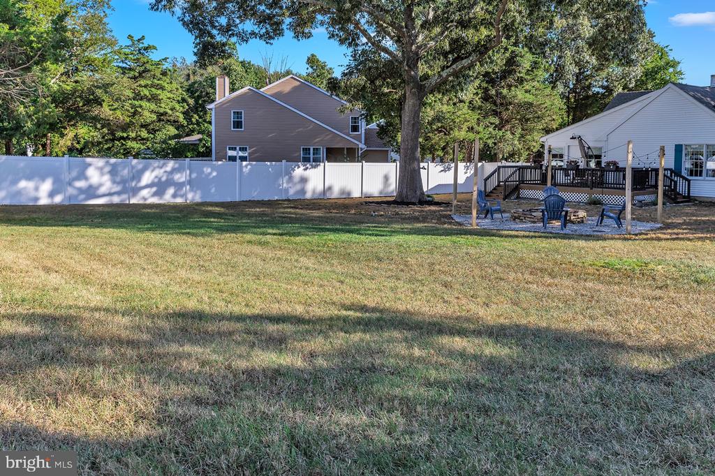 719 E CHIP SHOT LANE