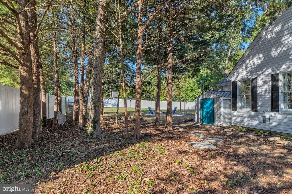 719 E CHIP SHOT LANE