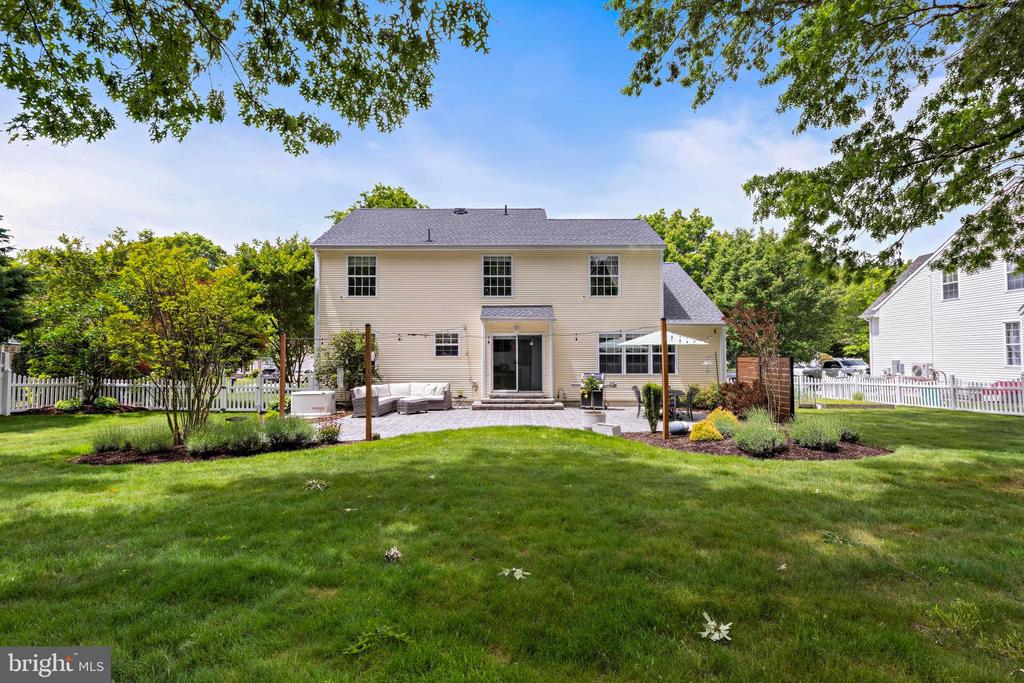 202 PRANCER ROAD