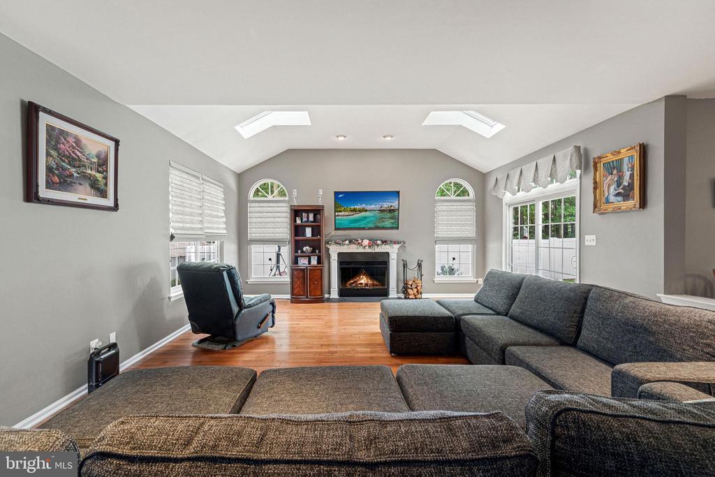 257 CHURCHILL DRIVE