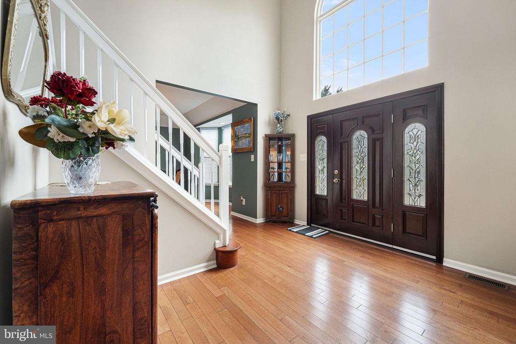 257 CHURCHILL DRIVE