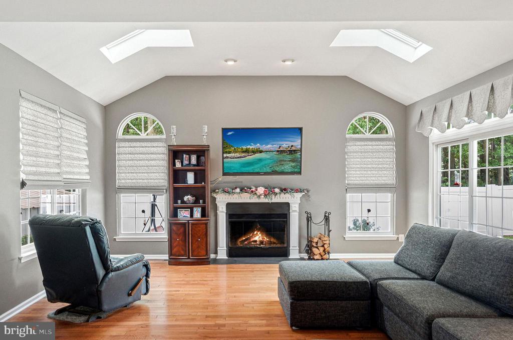 257 CHURCHILL DRIVE