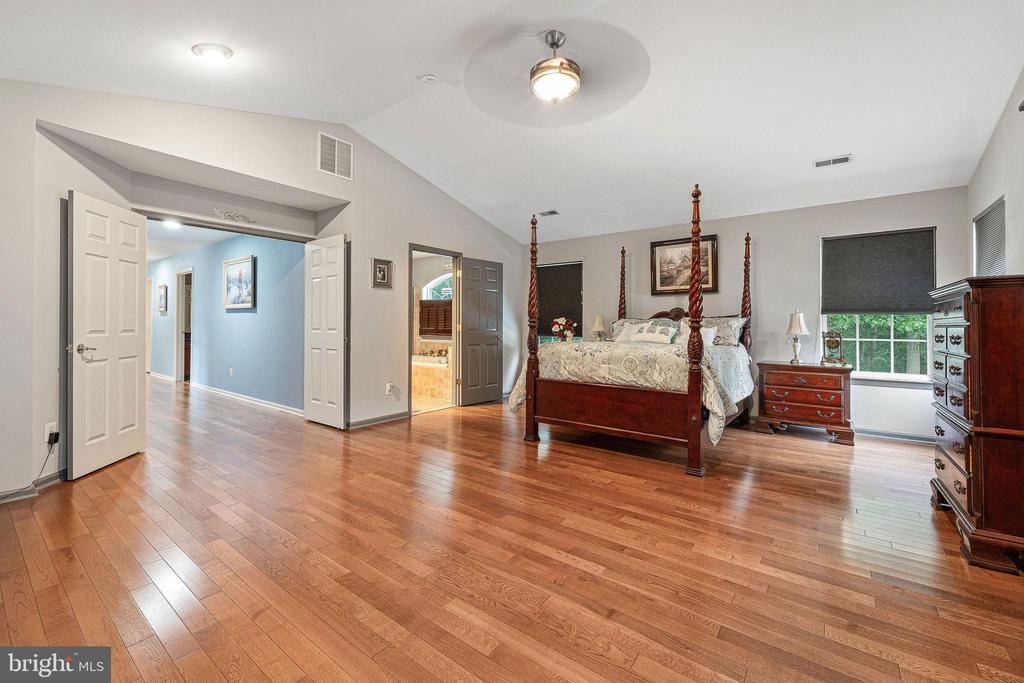 257 CHURCHILL DRIVE