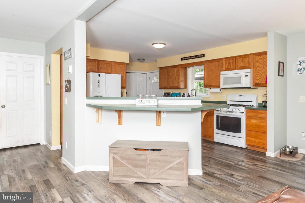 5435 PLEASANT MILLS ROAD